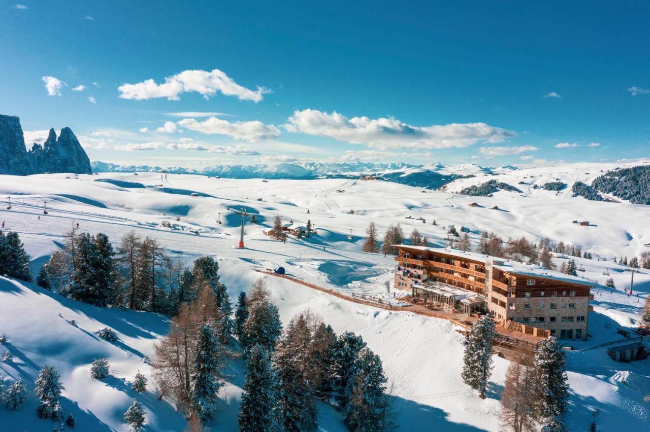Paradiso Pure.Living Vegan Hotel Alpe Di Siusi Exterior photo