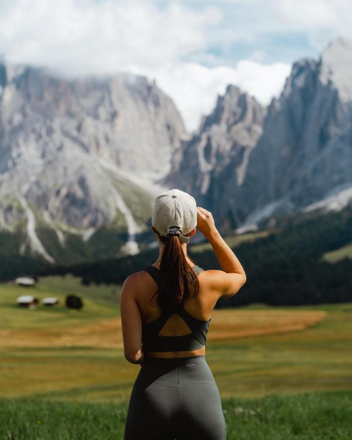 Paradiso Pure.Living Vegan Hotel Alpe Di Siusi Exterior photo